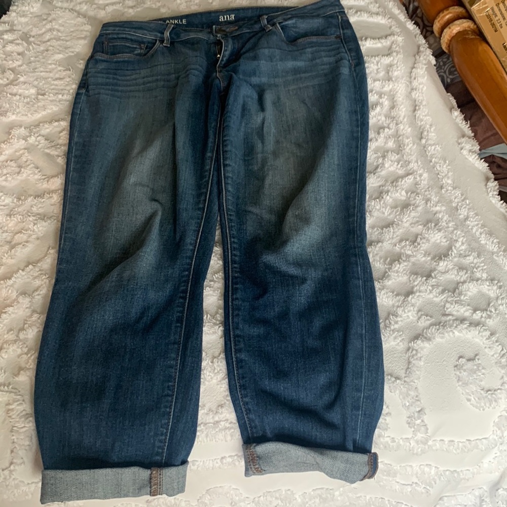 Women’s ankle denim jeans